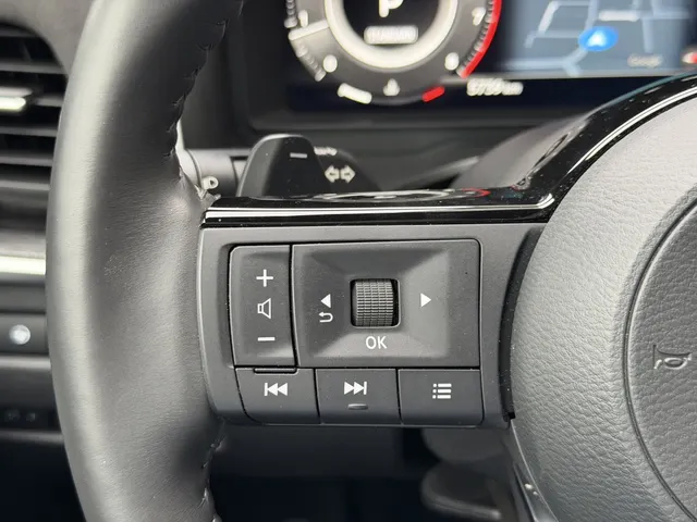 Nissan QASHQAI 1.3 Mild-Hybrid 158pk Xtronic Tekna Plus | Leder | Panoramadak | 360-Camera | App Connect | Head-Up | Keyless