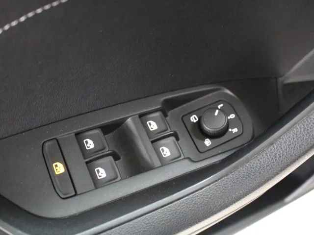 Škoda Kodiaq 1.5 TSI Business Edition Navigatie | Keyless | Eletrische achterklep | Camera | Canton Audio