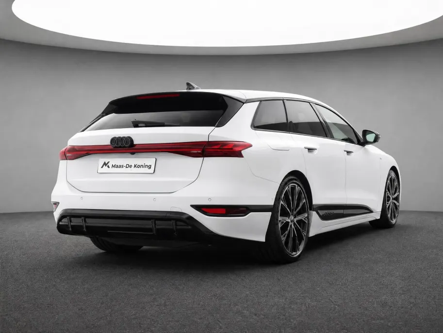 Audi A6 e-tron S edition 83 kWh 286 PK · Tech Pro · 21' LM Velgen · Bang & Olufsen Sound · Panorama-glasdak · Privacy glas · Head up display · Luchtvering · Servosluiting