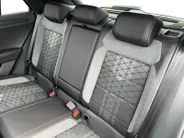 Volkswagen T-Roc 1.5 TSI R-Line Edition | Panoramadak | Parkeercamera | Adaptieve Cruise Control