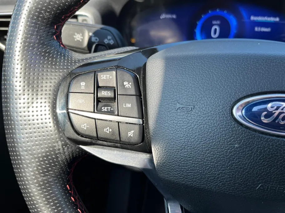 Ford Explorer 3.0 V6 EcoBoost PHEV ST-Line |7 persoons| Allweatherbanden| Apple Carplay/Android Auto|Rondomzicht camera| panorama-dak|12 Maanden Bovag garantie|
