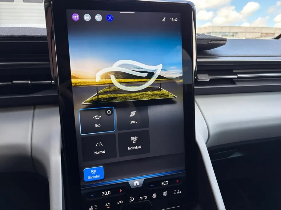 Ford Explorer Extended Range RWD 77 kWh | DEMO | Adaptieve Cruise Control | 360 Camera | Head-up Display | Apple Carplay/Android Auto | Elektr. Achterklep |