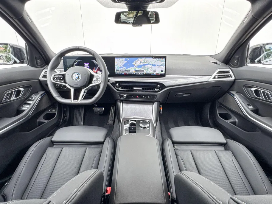 BMW 3 Serie Touring 330e