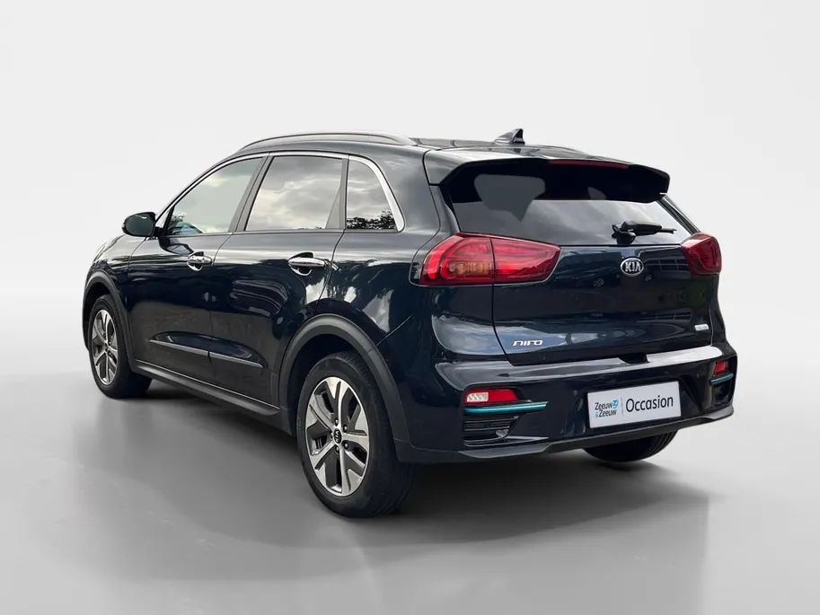 Kia e-Niro ExecutiveLine 64 kWh | Lederen bekleding | Elektrische stoelverstelling | JBL Audio systeem | Stoelventilatie