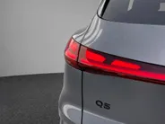 Audi Q5 2.0 TFSI e-hybrid 299PK S-tronic Quattro S Line · Panoramadak · Leder · 360 Camera · Drive select ·  Wegklapbare Trekhaak · Garantie t/m 21-05-2030 of 120000km