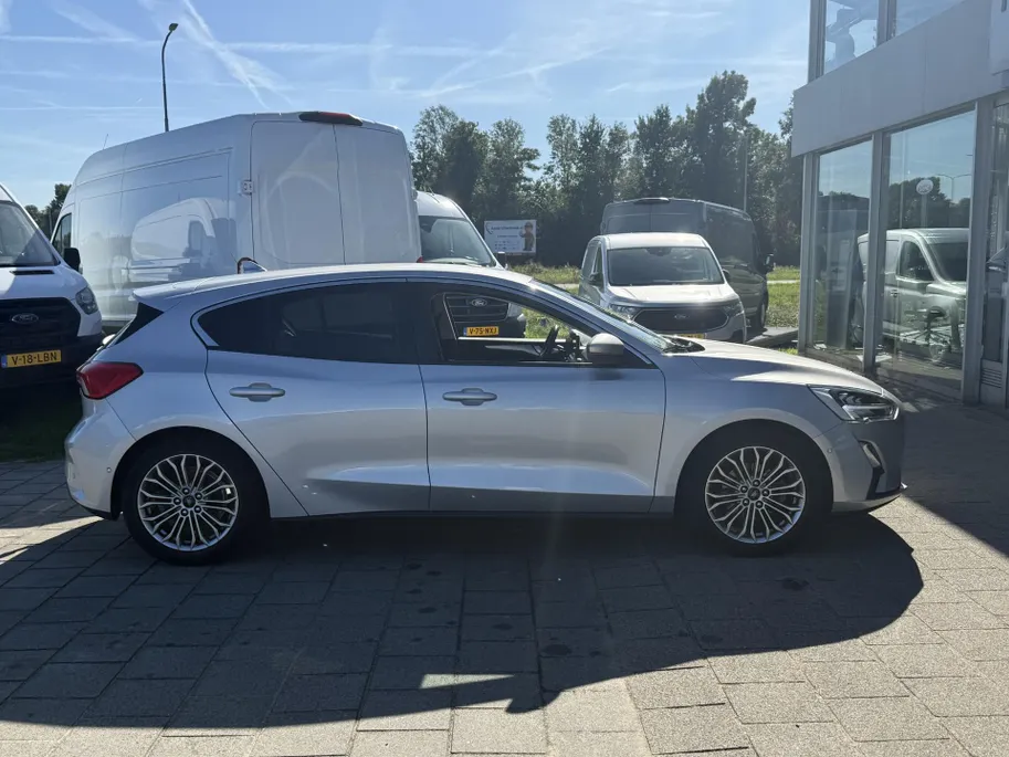 Ford Focus 1.0 EcoBoost Titanium Business