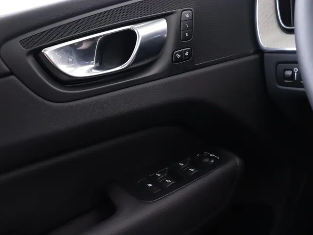 Volvo XC60 T6 Twin Engine 340pk Geartronic AWD Inscription