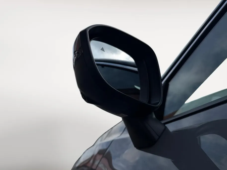 Nissan X-Trail 1.5 e-Power Tekna | Navigatie | Schuif-/ Kanteldak | Stoelverwarming voor & achter | 360 camera | Apple Carplay/ Android Auto | Geheugenfunctie voorstoelen | Elektrische Kofferbak |