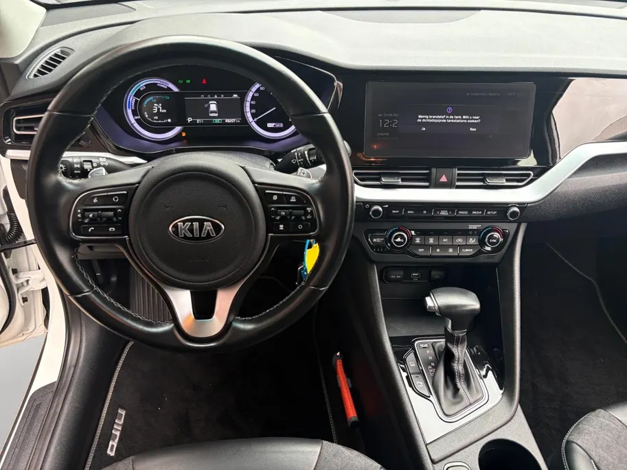 Kia Niro 1.6 GDi Hybrid DynamicLine | Navigatie | Apple Carplay / Android Auto | Climate Control | Achterruitrij Camera | Lichtmetalen Velgen |
