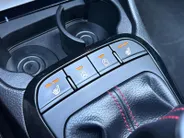 Kia Picanto 1.2 CVVT GT-Line | 84 PK! | Camera | Keyless |Leder | Stoel + Stuurverwarming | Apple Carplay | Android Auto | Lichtmetalen Velgen |