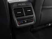 Volkswagen Passat Variant 1.5 eHybrid 272pk DSG R-Line Edition · Panoramadak · Inklap. Trekhaak · 360 Camera · Keyless · Matrix LED · Elek. Achterklep · Head-Up Display · Garantie t/m 13-11-2030 of 100.000km