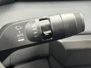 Renault Master E-Tech T35 L2H2 Advance Long Range 87 kWh Automaat | NIEUWE AUTO - DIRECT LEVERBAAR! | Camera | Climate Control | Cruise Control | Apple CarPlay/Android Auto | Full LED | Licht & Regen Sensor | Parkeersensoren |