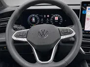 Volkswagen Tiguan 1.5eHybrid 150kW/204PK Elegance · Leder · Panoramadak · Trekhaak · 360°Camera · Garantie t/m 08-09-2030 of 100000km.