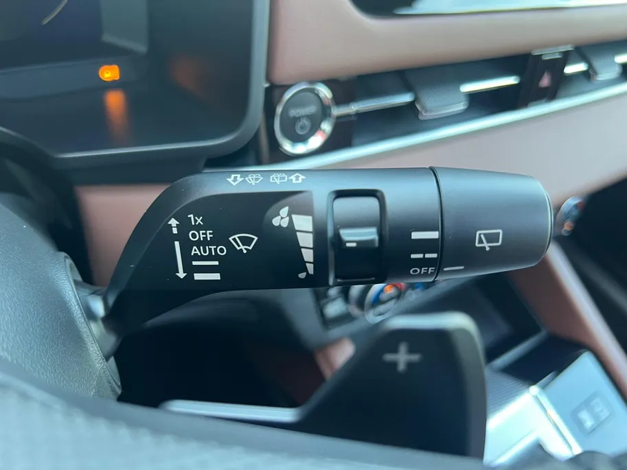 Mitsubishi Outlander 2.4 PHEV Instyle+ € 5.000 euro korting eigen voorraad| 8 jaar garantie| Snel leverbaar | Totaalprijs op is op.m26