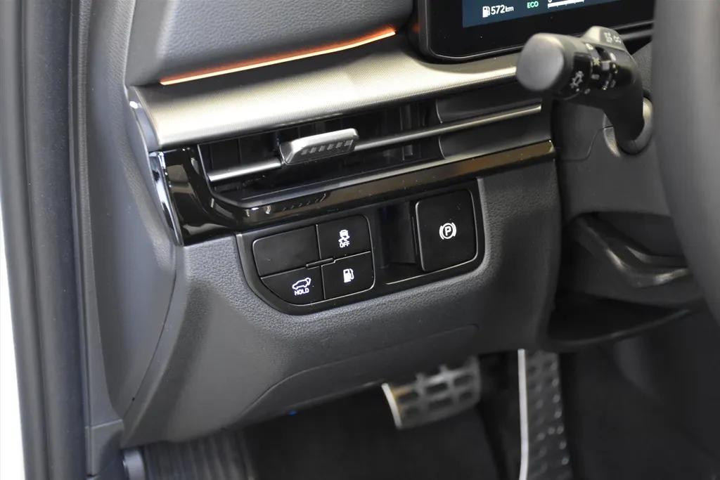 Kia Sportage 1.6 T-GDi 288pk Plug-in Hybrid AT6 GT-PlusLine DIRECT LEVERBAAR