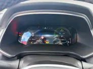Renault Captur 1.6 E-Tech Hybrid 145 Intens | Automaat | Parkeersensoren | Camera | Cruise & Climate Control | Apple Carplay & Android Auto | 12 Maanden BOVAG Garantie