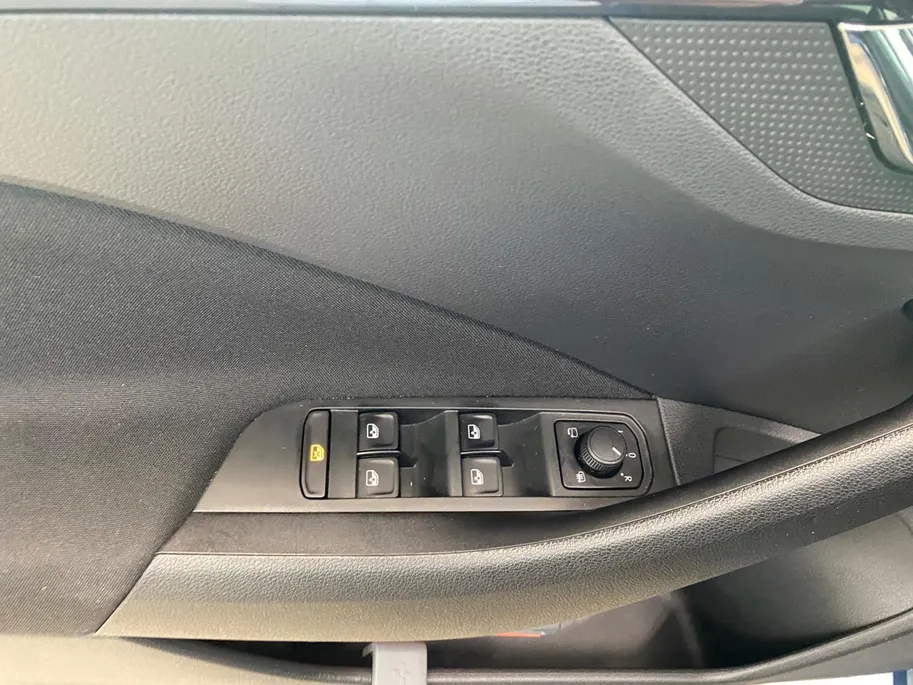 Škoda Kamiq 1.0 TSI Sport Business | AUTOMAAT | TREKHAAK |