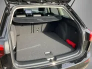 Volkswagen Golf Variant 1.5eTSI/150PK Goal DSG · Navigatie · Trekhaak · 360°Camera + Parkeersensoren · Stoelverwarming · Garantie t/m 23-06-2027