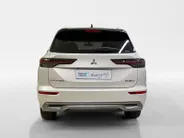 Mitsubishi Outlander 2.4 PHEV | INSTYLE + | DIRECT LEVERBAAR| ZWART DAK | PRIJS INCL €6.000,- VOORRAAD KORTING