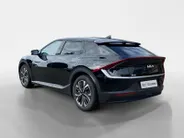 Kia EV6 Air 58 kWh | Climate control | Navigatie | Parkeercamera | LM-velgen 19 inch | Adaptive cruise control | Line-assist | Dodehoek detectie |