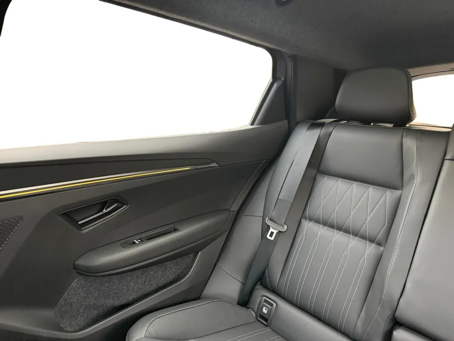 Mitsubishi Eclipse Cross INSTYLE 87 kWh | ACTIEPRIJS INCL. € 4.000 EURO KORTING |