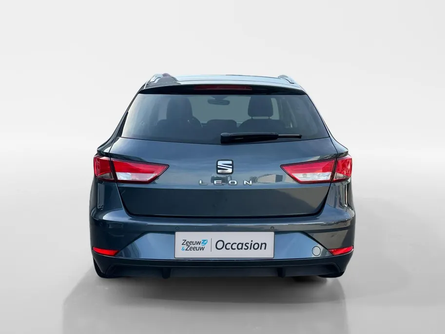 SEAT Leon ST 1.0 TSI Style Ultimate Edition | NL auto | 1e eigenaar | Navigatie | Apple carplay & Android auto | Parkeersensoren voor en achter | Achteruitrijcamera | 16' lichtmetalen velgen | Adapt. cruise control | Bovag garantie |