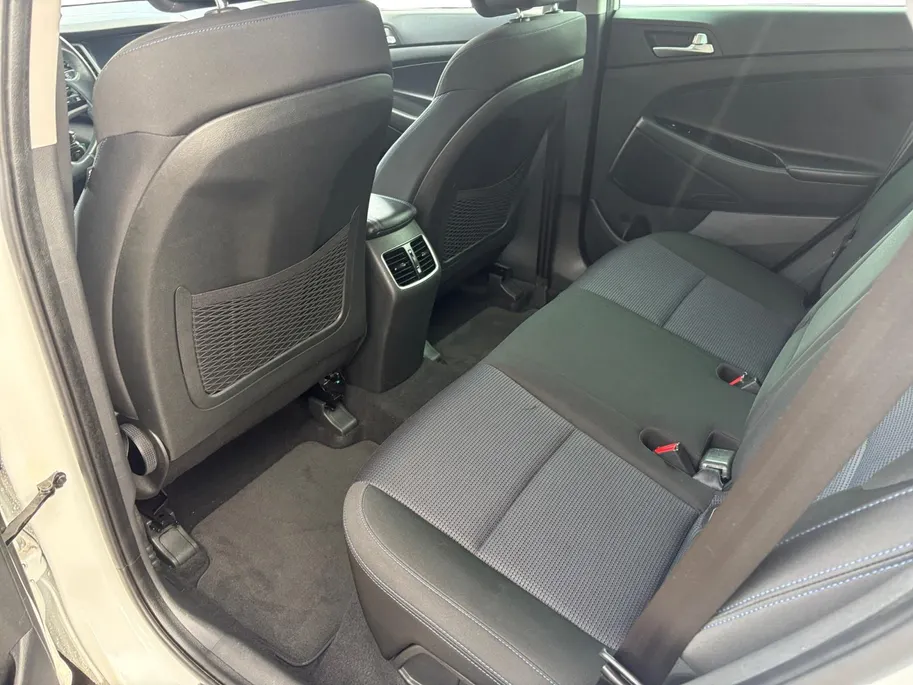 Hyundai Tucson 1.6 GDi Comfort | Navi | Stoelverwarming | Clima | Trekhaak