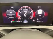 Volkswagen Tiguan 1.5eTSI/150PK R-Line · Panoramadak · Trekhaak · 360°Camera + Parkeersensoren · Garantie t/m 06-01-2030 of 100000km.
