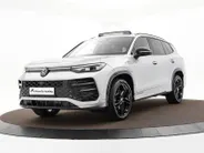 Volkswagen Tayron R-Line Edition 1.5 eHybrid 272 PK 6 versn. DSG · Assistance Pakket Plus · Black Style Pakket · Comfort Pakket · Design Pakket · Trekhaak inklapbaar, electr. ontgrendeling, incl. Trailer Assist ·