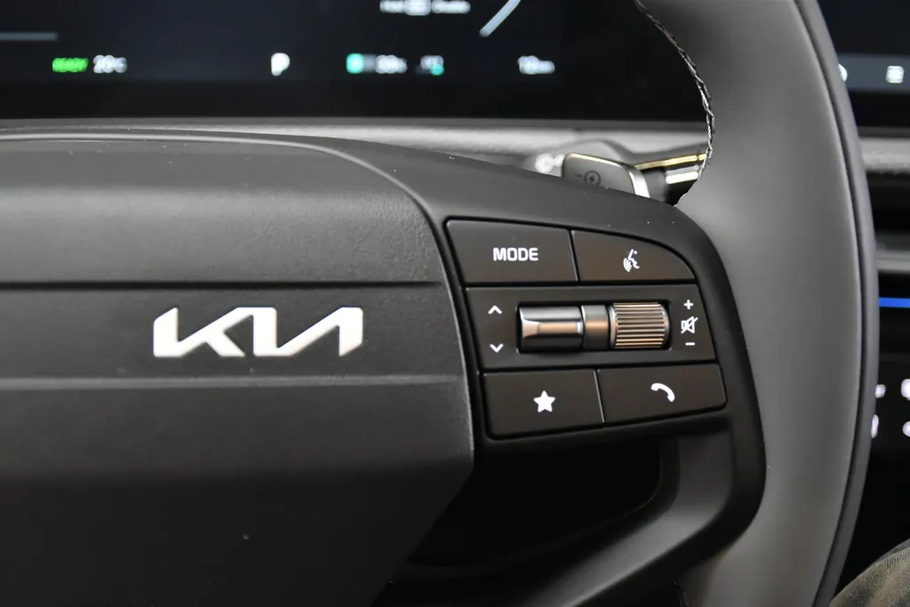 Kia EV6 84kWh 229pk RWD Plus Advanced PANO DAK NIEUW