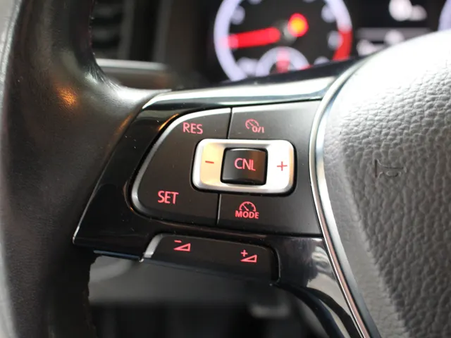 Volkswagen Polo 1.0 MPI Comfortline Airco | Cruise Control | El. bediende ramen |