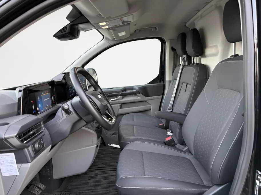 Ford Transit Custom 320 2.0 TDCI L2H1 Limited | Adaptieve Cruise Control | Dodehoek Detectie | Navigatie | Apple/Android Carplay |