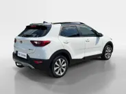 Kia Stonic 1.0 T-GDi MHEV DynamicPlusLine | Automaat | Navigatie | Carplay | Parkeercamera | Cruise Control | Climate Control