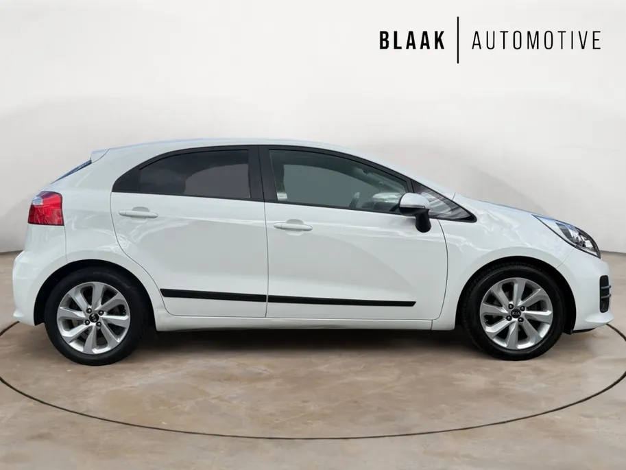 Kia Rio 1.2 CVVT ExecutiveLine | Camera |