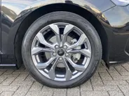 Ford Focus 1.0 EcoBoost Hybrid ST Line 125 pk Wagon GROOT NAVIGATIE-WINTERPAKKET-PRIVACY GLASS