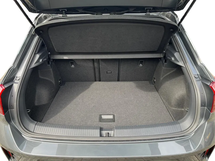 Volkswagen T-Roc 1.5 TSI R-Line Edition | Panoramadak | Parkeercamera | Adaptieve Cruise Control