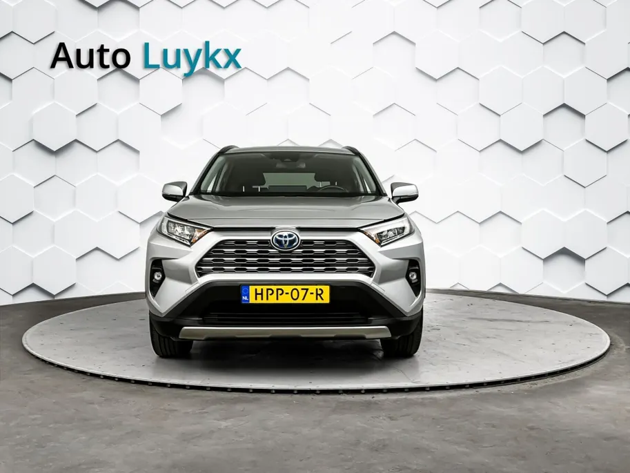 Toyota RAV4 2.5 Hybrid AWD Dynamic | Trekhaak | 18'' L.M. Velgen | Elektrische Achterklep