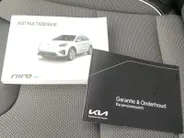 Kia e-Niro DynamicPlusLine 64 kWh | Climate control | Navigatie | Parkeercamera | Stoel + stuurverwarming | Keyless | Schuif-kanteldak | Line assist |