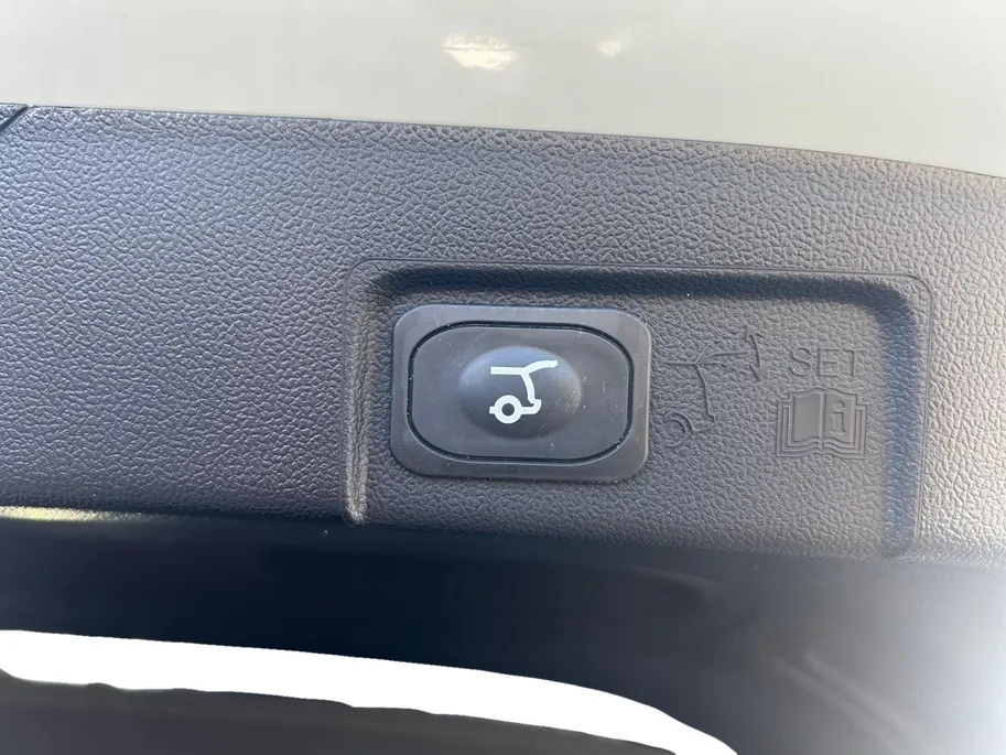 Ford Puma 1.0 EcoBoost Hybrid ST-Line X | Adaptieve Cruise Control | Elektr. Achterklep | Stoel/Stuur/Voorruitverwarming | Dodehoek Detectie | Apple/Android Carplay |
