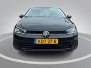 Volkswagen Polo Life Edition 1.0 TSI 95 pK 5 versn. Hand · Achteruitrijcamera · regensensor · Voorraad OUTLET ·