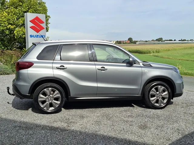 Suzuki Vitara 1.4 Boosterjet Select Smart Hybrid TREKH. | rijklaarprijs !!