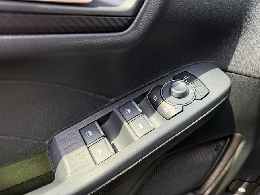 Ford Kuga 2.5 PHEV ST-Line |Nieuw te Bestellen | €4.000,- Ready Set Ford Bonus | 0,99% Rente met Ford Options | Trekhaak | 2100kg Trekgewicht | Adapt. Cruise Control | 360 Graden Camera | BLISS | Winterpakket