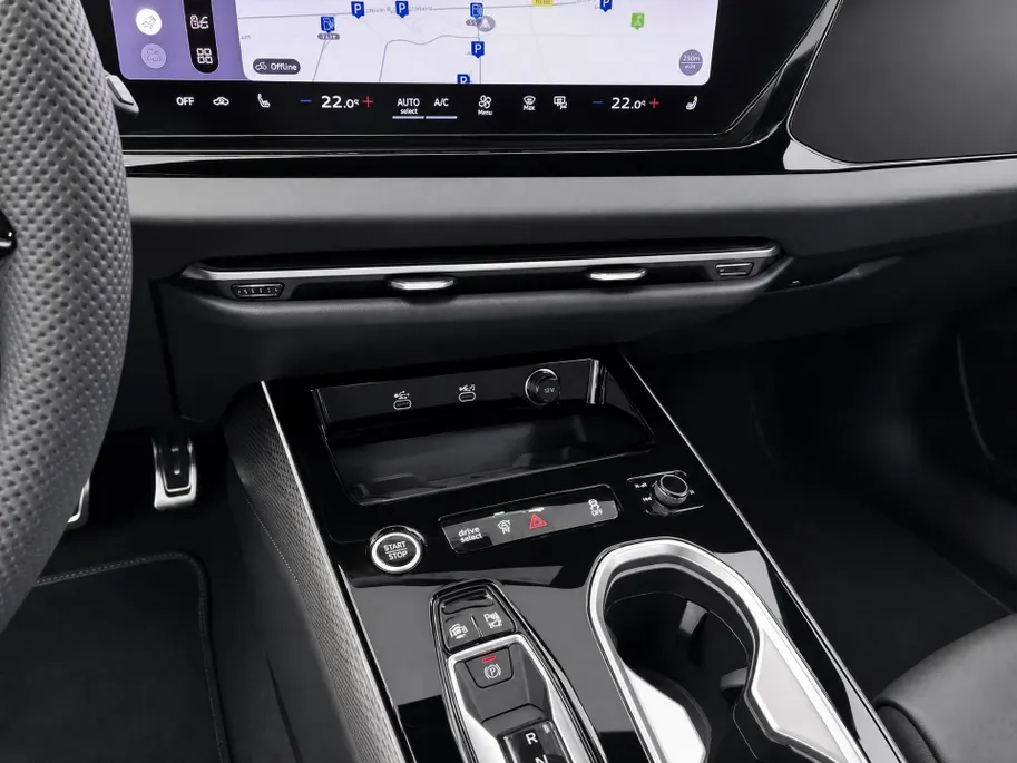 Audi A6 Avant e-hybrid quattro S edition 299 PK · Premium pakket · Tech plus · 20' LM Velgen