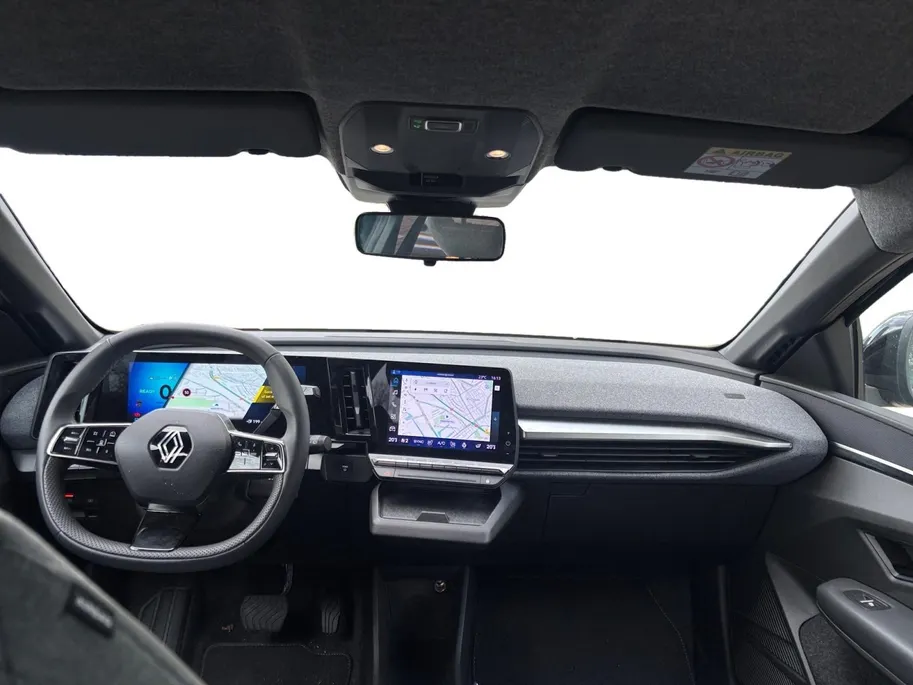 Renault Megane E-Tech comfort range Evolution 60 kWh DEMO| NAVI AIRCO CRUISE CONTROLE APPLE CARPLAY ANDROID AUTO ADAPTIEVE CRUISE CONTROLE 20INCH VELGEN ZEER MOOIE AUTO