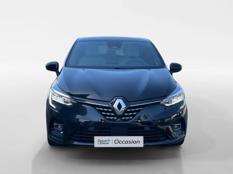 Renault Clio 100PK TCe Initiale Paris | 1e eigenaar | Bose Audio | Wit Leder | Armsteun | Climate Control | Camera | Apple CarPlay/Android Auto | Cruise Control | Lichtemetalen Velgen | Licht & Regen Sensor |