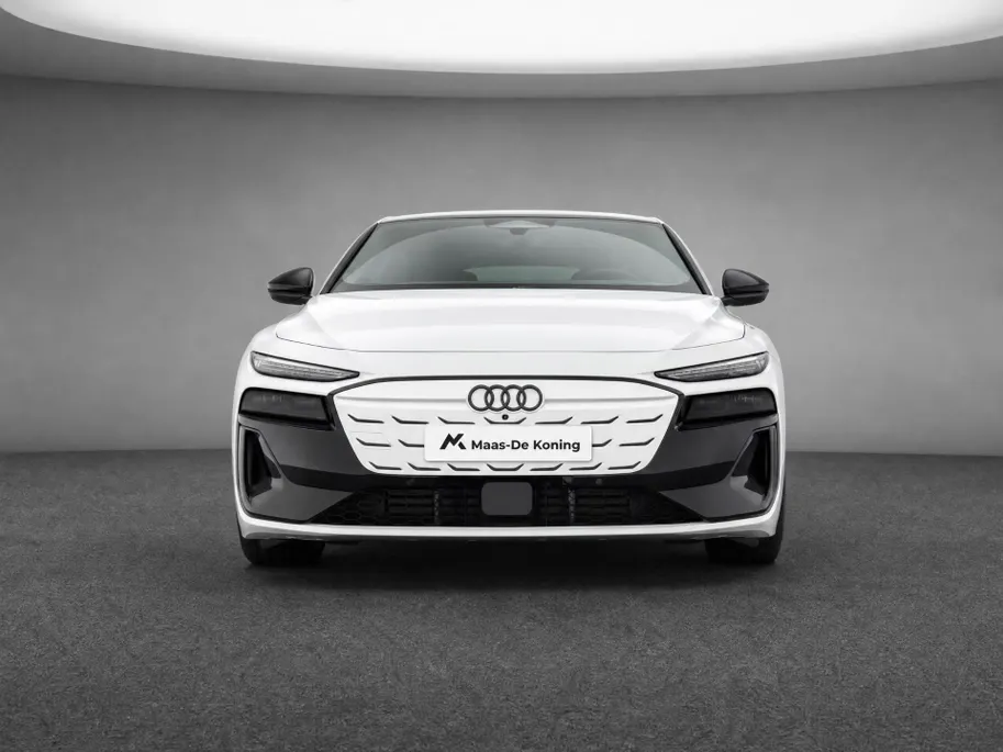 Audi A6 e-tron S edition 83 kWh 286 PK · Tech Pro · 21' LM Velgen · Bang & Olufsen Sound · Panorama-glasdak · Privacy glas · Head up display · Luchtvering · Servosluiting