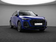 Audi Q5 e-hybrid quattro S edition Competition 367 PK · Panorama dak · Trekhaak elek. wegklapbaar · bijrijdersdisplay · 21' LM Velgen