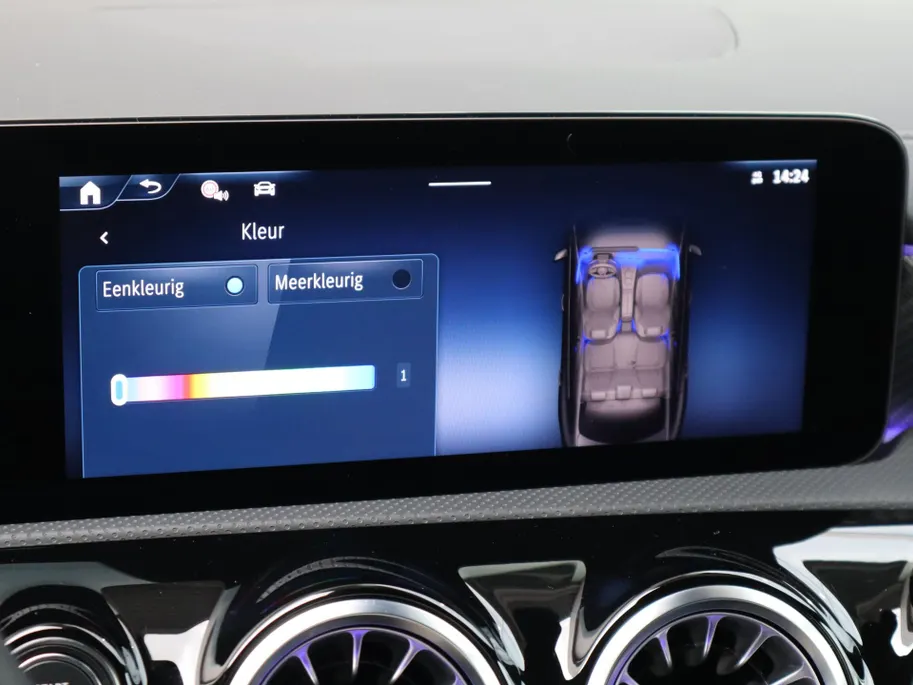 Mercedes-Benz CLA 250 e Star Edition Luxury Line l Keyless l Stoelverwarming l Achteruitrij camera