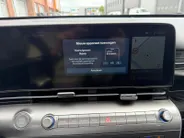 Hyundai Kona 1.6 GDI HEV Comfort Smart | Stuur-/ Stoelverwarming | Climate Control | Navigatie | Achteruitrijcamera | Parkeersensoren voor en achter | Apple Carplay/ Android auto |