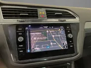 Volkswagen Tiguan 1.4 TSI eHybrid 245pk DSG Life Business · Camera · Inklap. Trekhaak · Stuur- & Stoelverwarming · Apple/Android Car Play · Elek. Achterklep ·